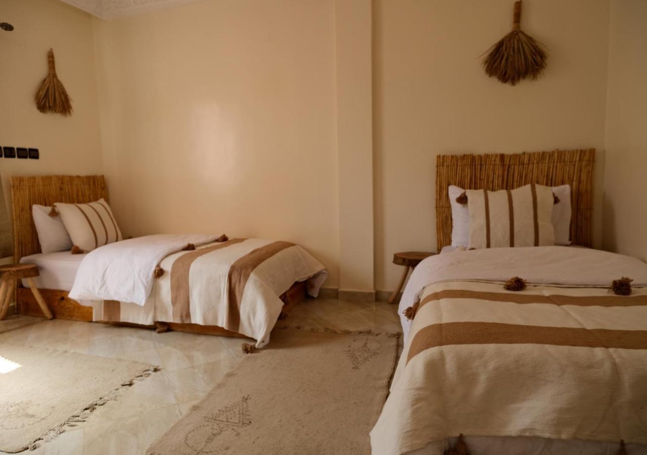 Sable Beach Surf Camp Tamraght Экстерьер фото